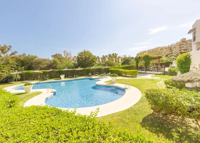 Full Apartment With Private Pool